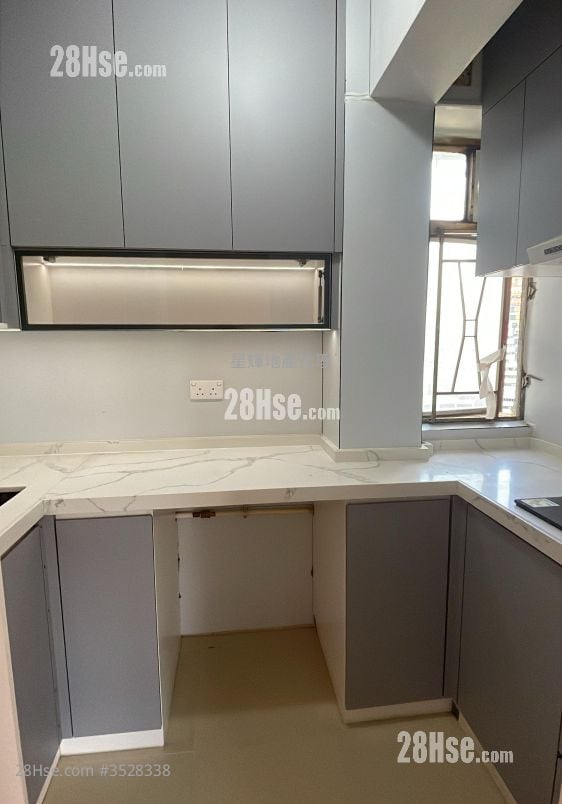 Tsuen Wan Garden Rental 2 Bedrooms , 1 Bathroom 376 ft²