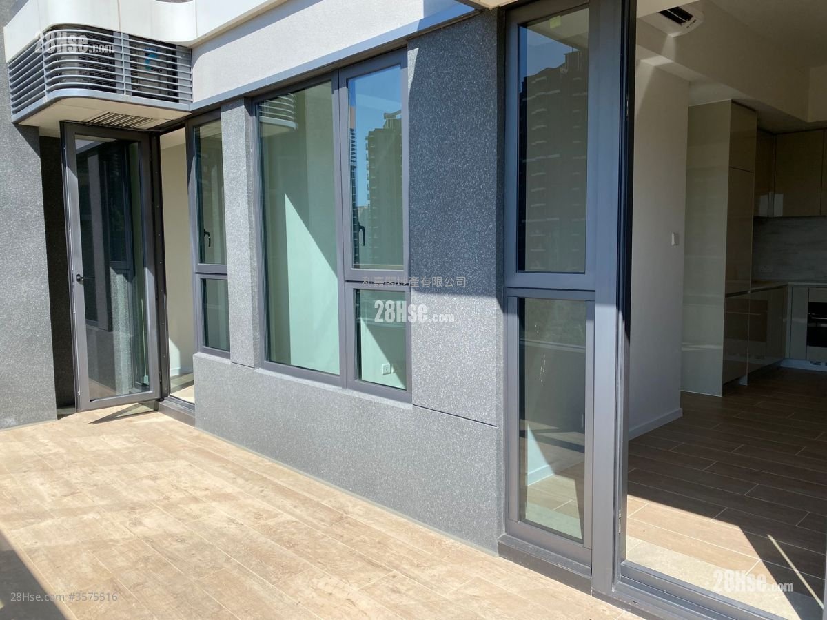 Oma Oma Rental 2 Bedrooms , 1 Bathroom 420 ft²