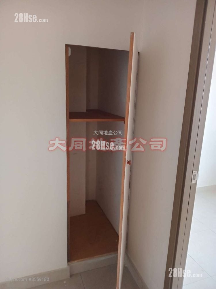 福和大楼 租盘 2 房 , 1 浴室 344 平方尺 福和大楼 租盘 2 房 , 1 浴室 344 平方尺