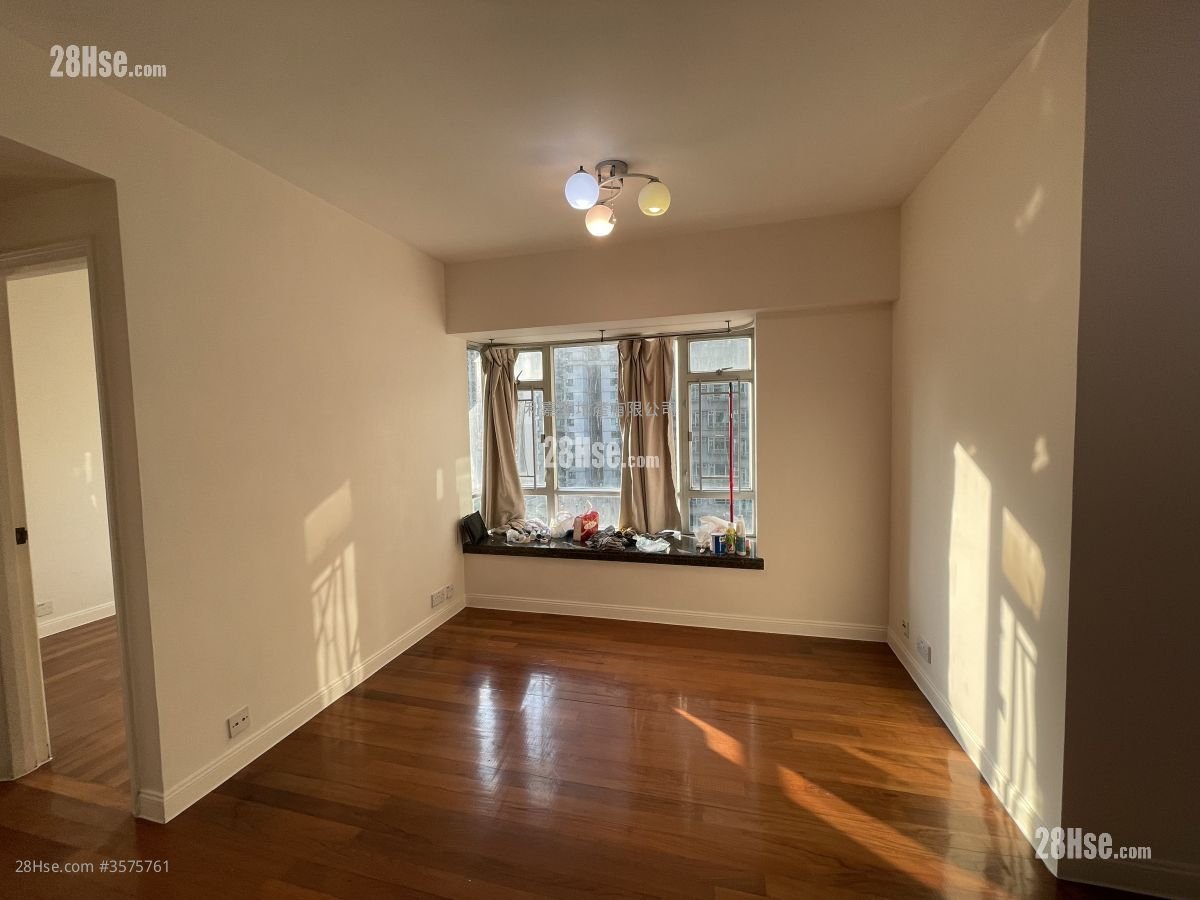 The Metro City Rental 2 Bedrooms , 1 Bathroom 420 ft²
