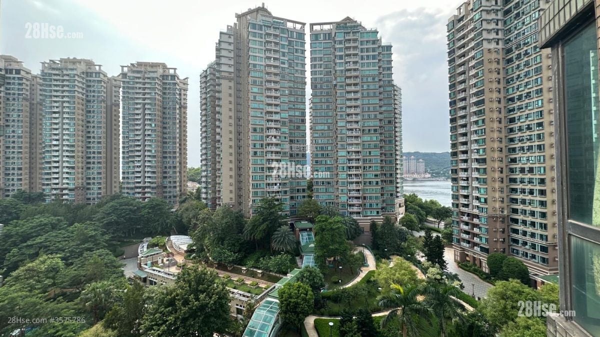 Park Island Sell 2 Bedrooms , 1 Bathroom 531 ft²