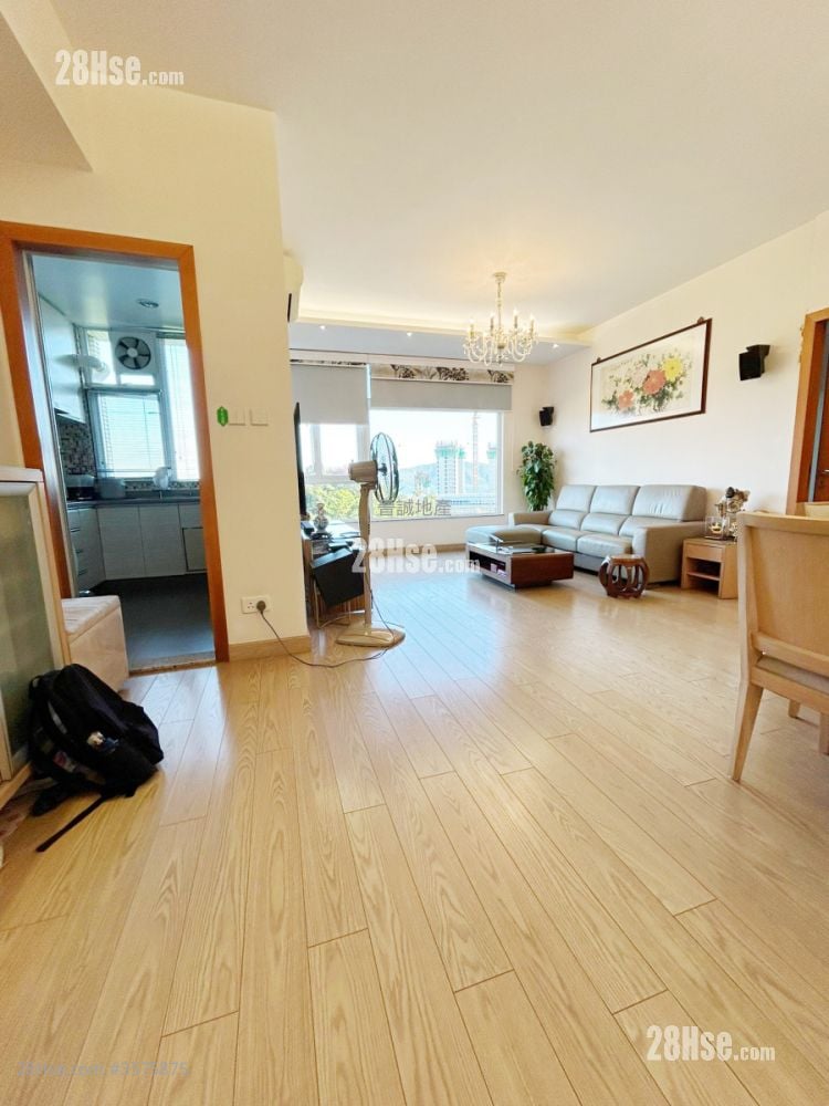 The Hillgrove Sell 4 Bedrooms , 3 Bathrooms 941 ft²