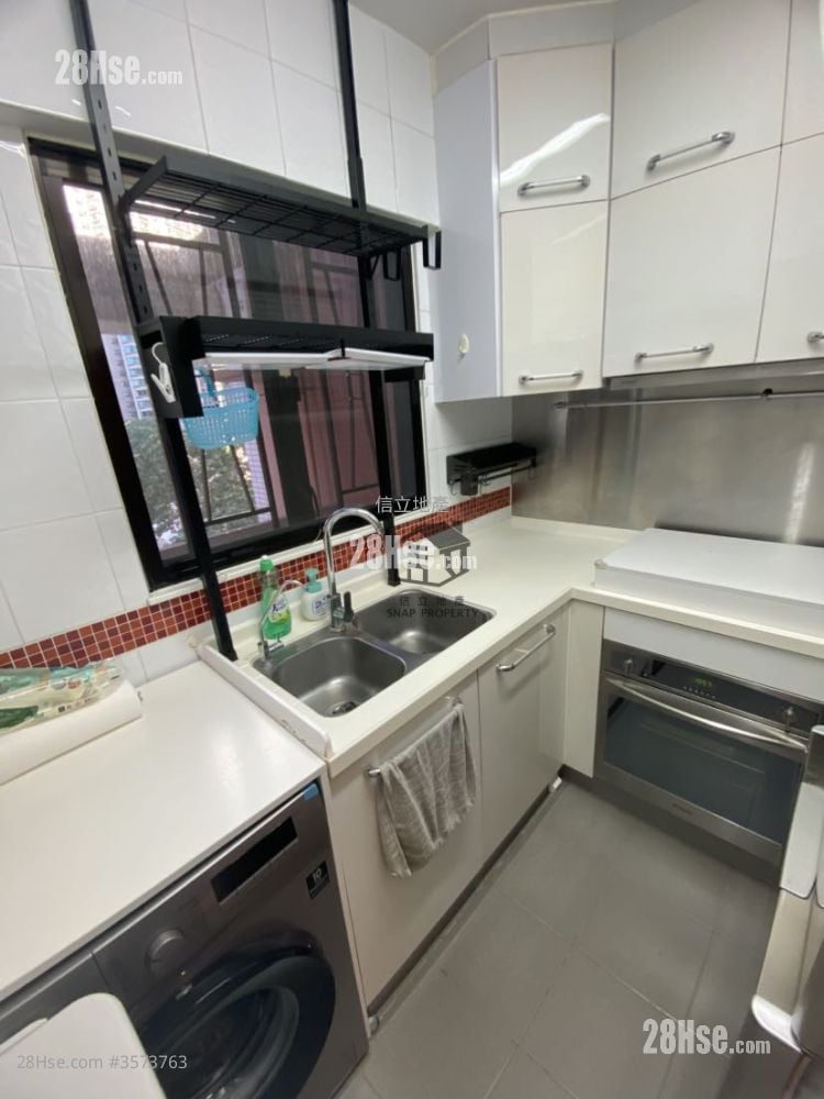 Primrose Court 售盤 2 房 , 2 浴室 659 平方呎 Primrose Court 售盤 2 房 , 2 浴室 659 平方呎