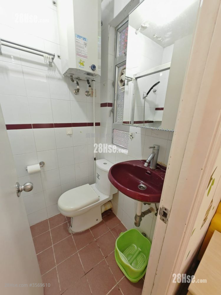 Tsuen Wan Centre Rental 1 Bedroom , 1 Bathroom 329 ft² Tsuen Wan Centre Rental 1 Bedroom , 1 Bathroom 329 ft²