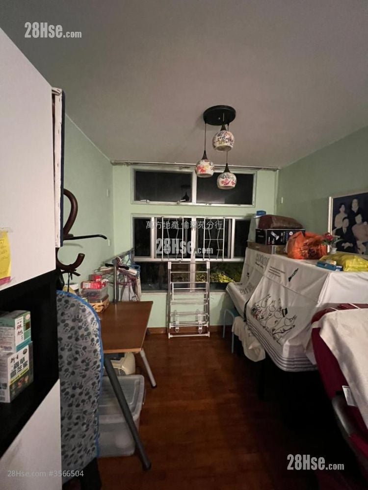 康林苑 售盤 3 房 , 1 浴室 645 平方呎 康林苑 售盤 3 房 , 1 浴室 645 平方呎