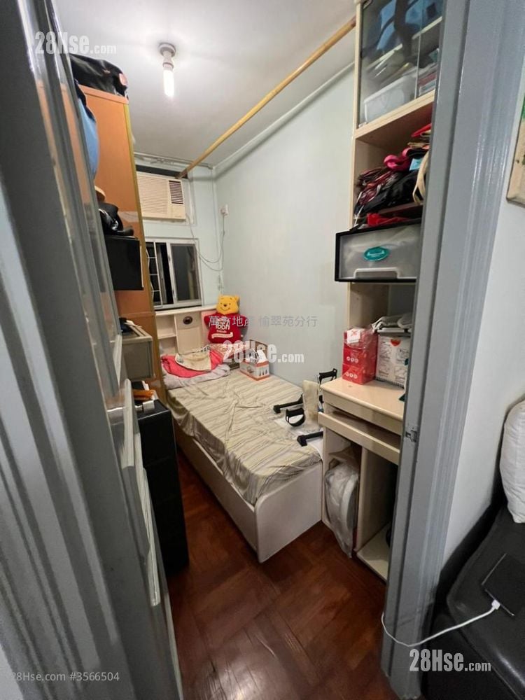 康林苑 售盤 3 房 , 1 浴室 645 平方呎 康林苑 售盤 3 房 , 1 浴室 645 平方呎