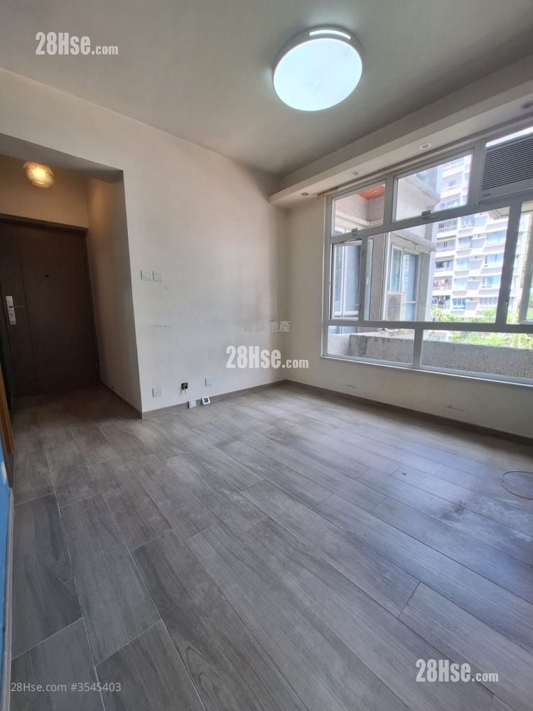 Hong Kong Garden Rental 2 Bedrooms , 1 Bathroom 358 ft²