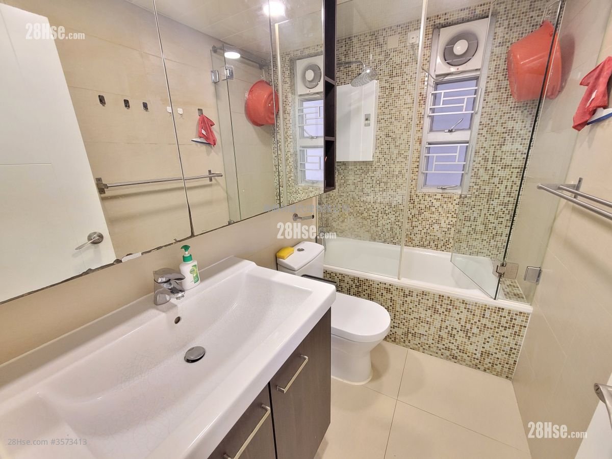 Telford Gardens Rental 3 Bedrooms , 1 Bathroom 545 ft²