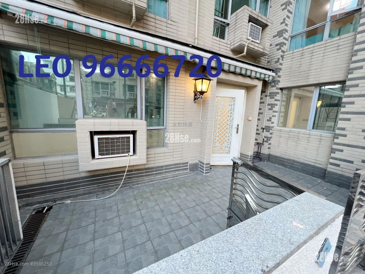 The Arcadia Rental 3 Bedrooms , 2 Bathrooms 764 ft²