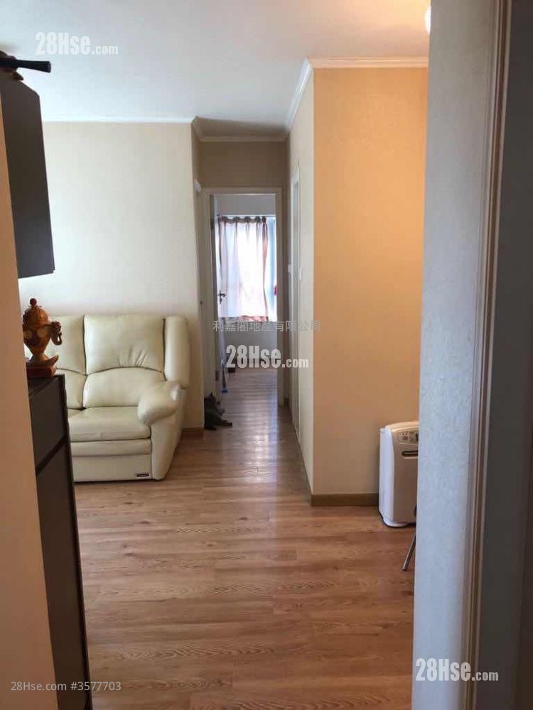 Belair Monte Sell 2 Bedrooms 427 ft²