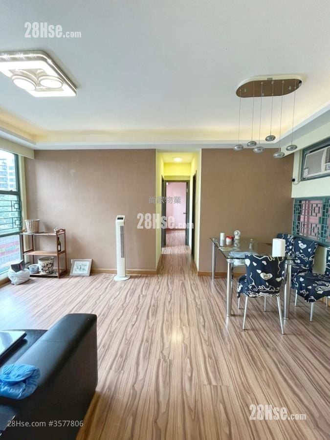 Beauty Court Sell 3 Bedrooms , 1 Bathroom 548 ft²
