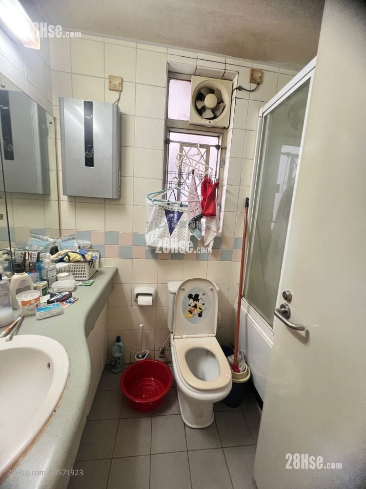 锦泰苑 售盘 2 房 , 1 浴室 517 平方尺 锦泰苑 售盘 2 房 , 1 浴室 517 平方尺