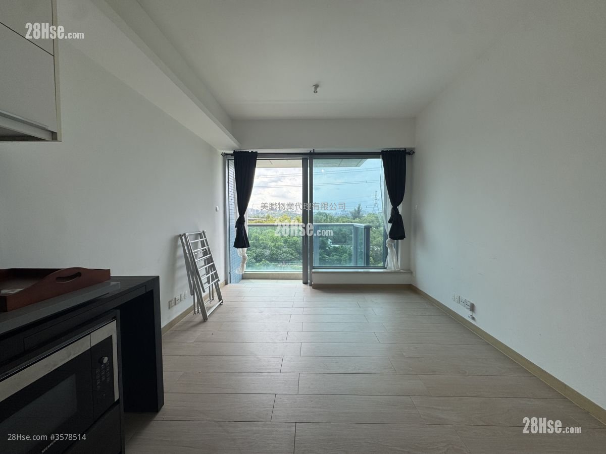 Park Yoho Rental 326 ft²