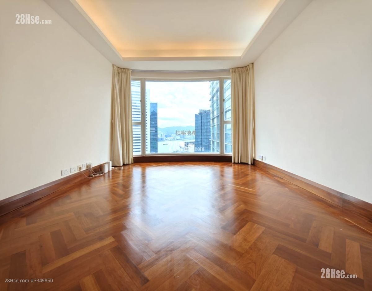 Starcrest Rental 3 Bedrooms , 2 Bathrooms 929 ft²