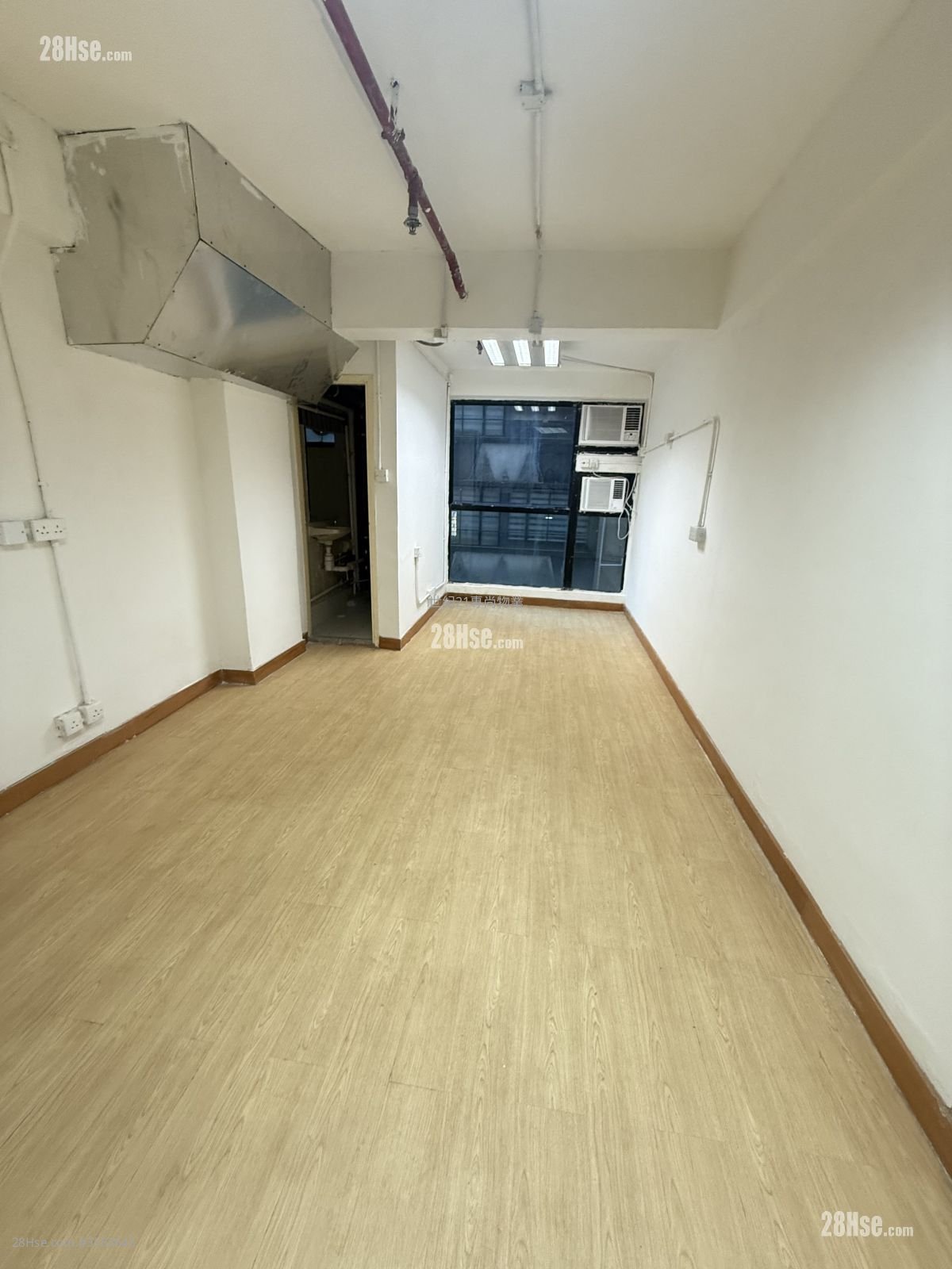 華耀商業大廈 售盤 1 廁所