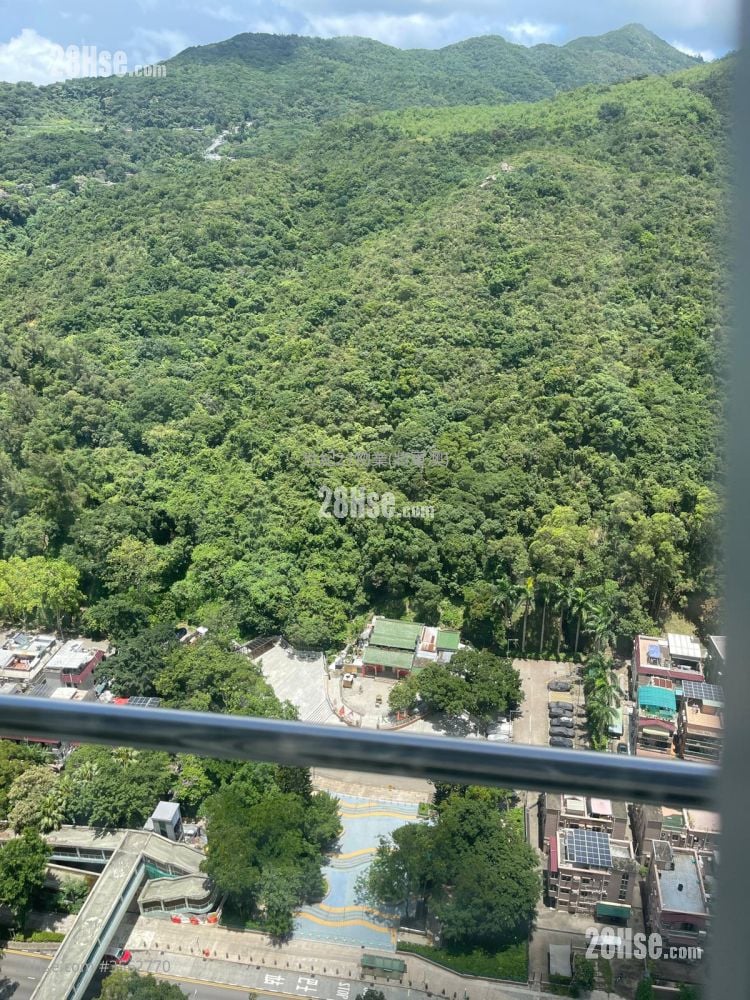 Yuk Ming Court Sell 3 Bedrooms , 1 Bathroom 607 ft² Yuk Ming Court Sell 3 Bedrooms , 1 Bathroom 607 ft²