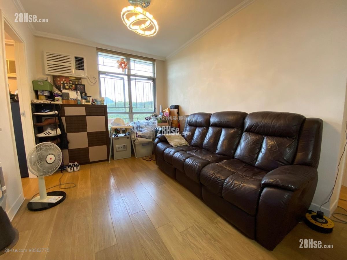 Yuk Ming Court Sell 3 Bedrooms , 1 Bathroom 607 ft² Yuk Ming Court Sell 3 Bedrooms , 1 Bathroom 607 ft²