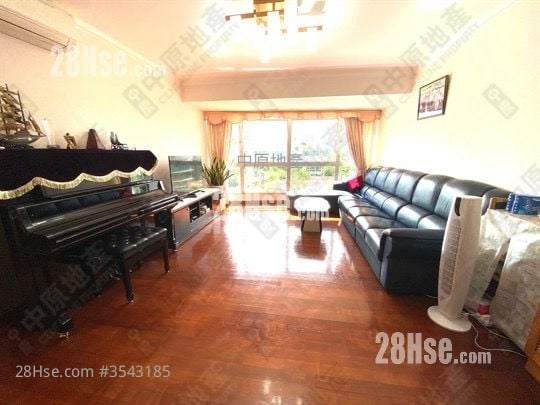Evergreen Place Sell 5+ Bedrooms 1,113 ft²