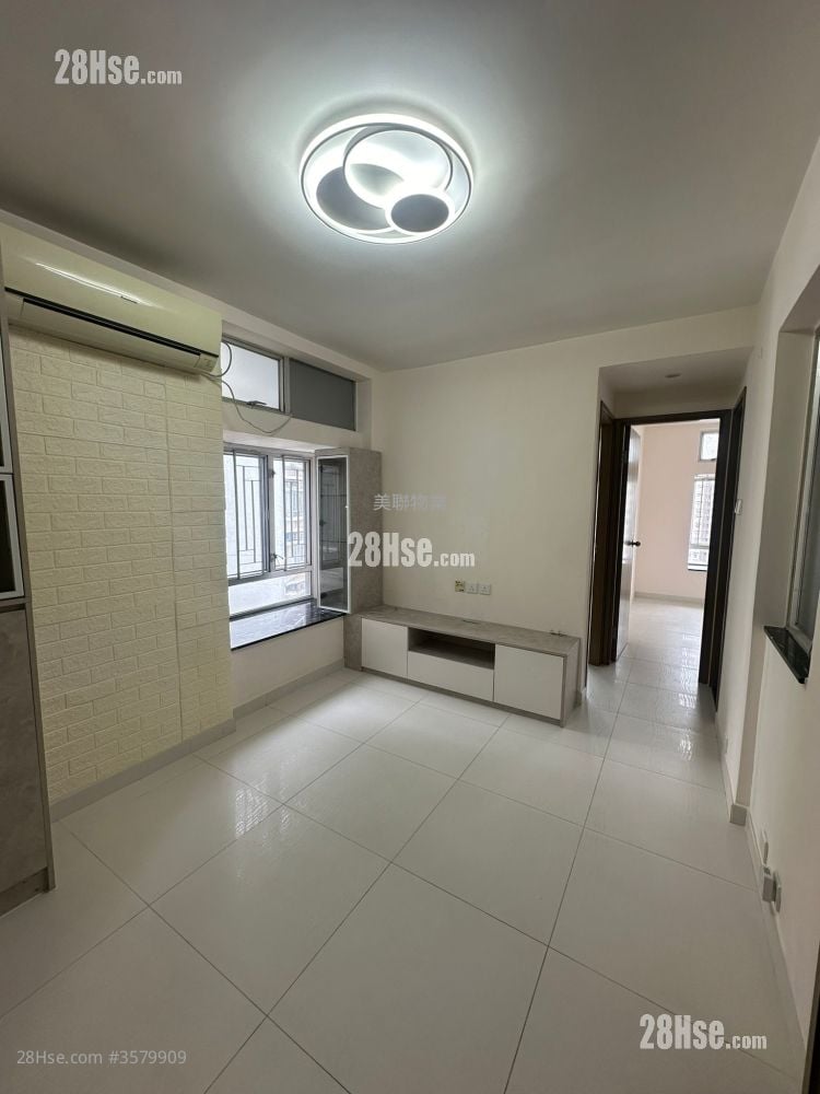 Greenfield Garden Sell 2 Bedrooms , 1 Bathroom 365 ft²