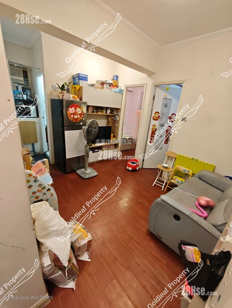 Kam Wah Building Rental 2 Bedrooms , 1 Bathroom 372 ft²