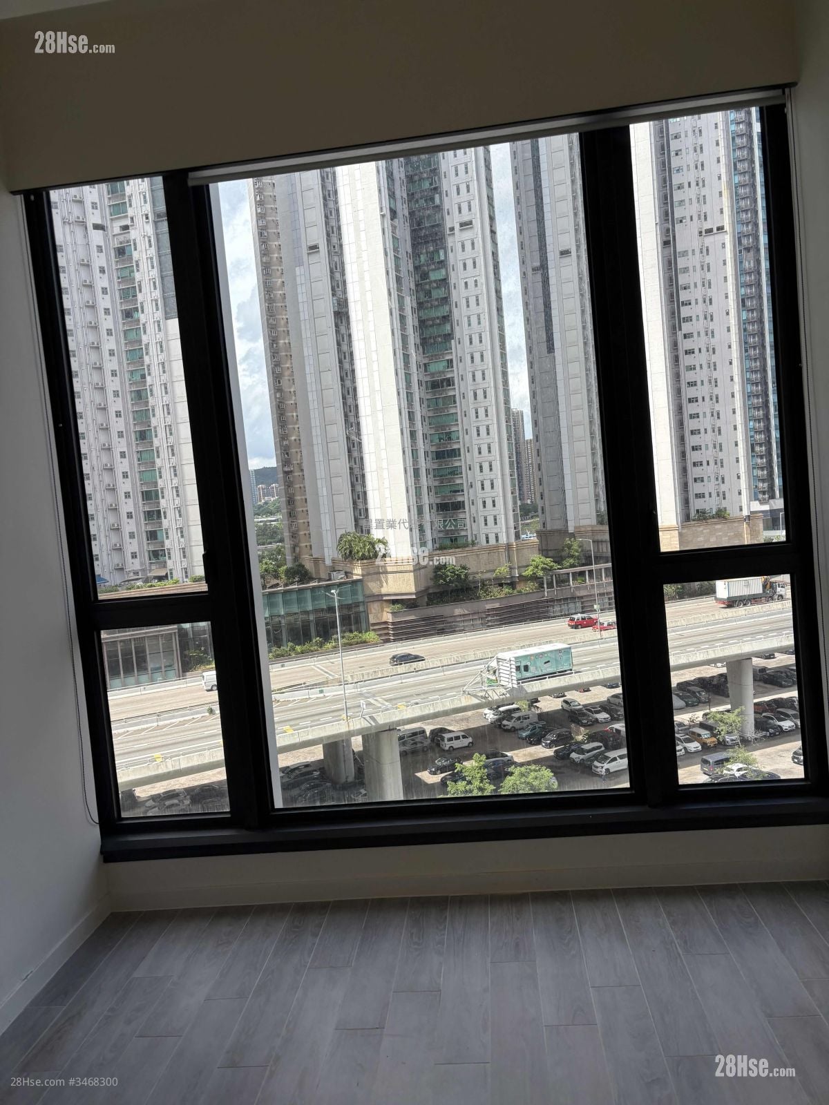 W Mega Rental Studio , 1 Toilet