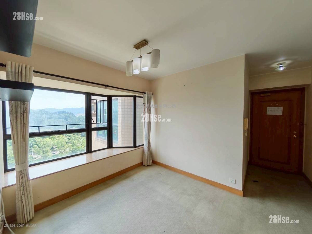 Villa By The Park Sell 3 Bedrooms 583 ft²