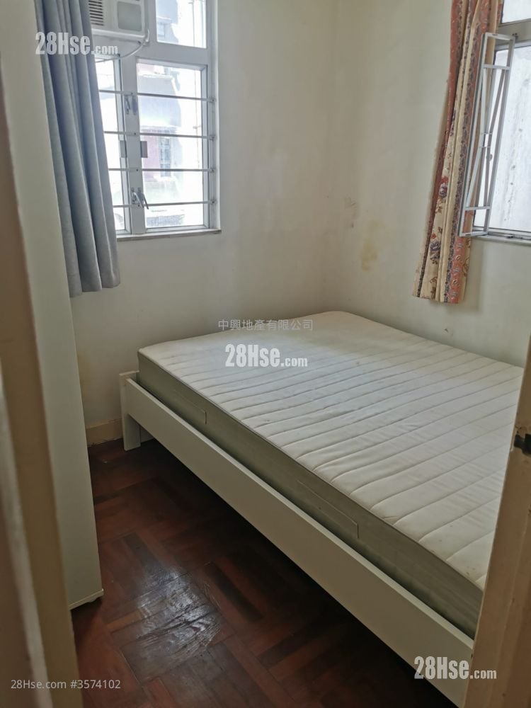 有利大厦 售盘 3 房 , 2 浴室 914 平方尺