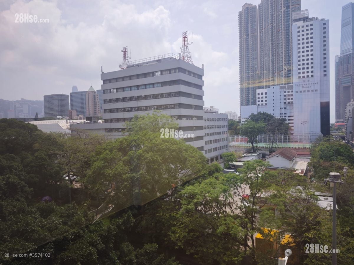 有利大厦 售盘 3 房 , 2 浴室 914 平方尺