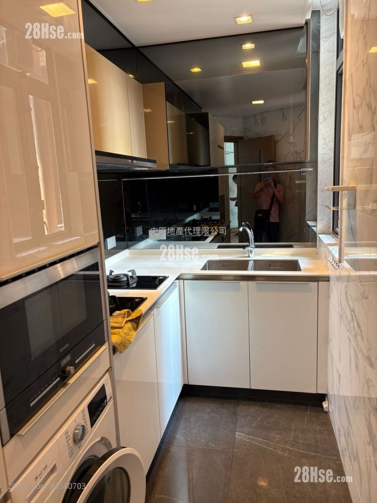 Grand Yoho Sell 3 Bedrooms , 2 Bathrooms 723 ft²