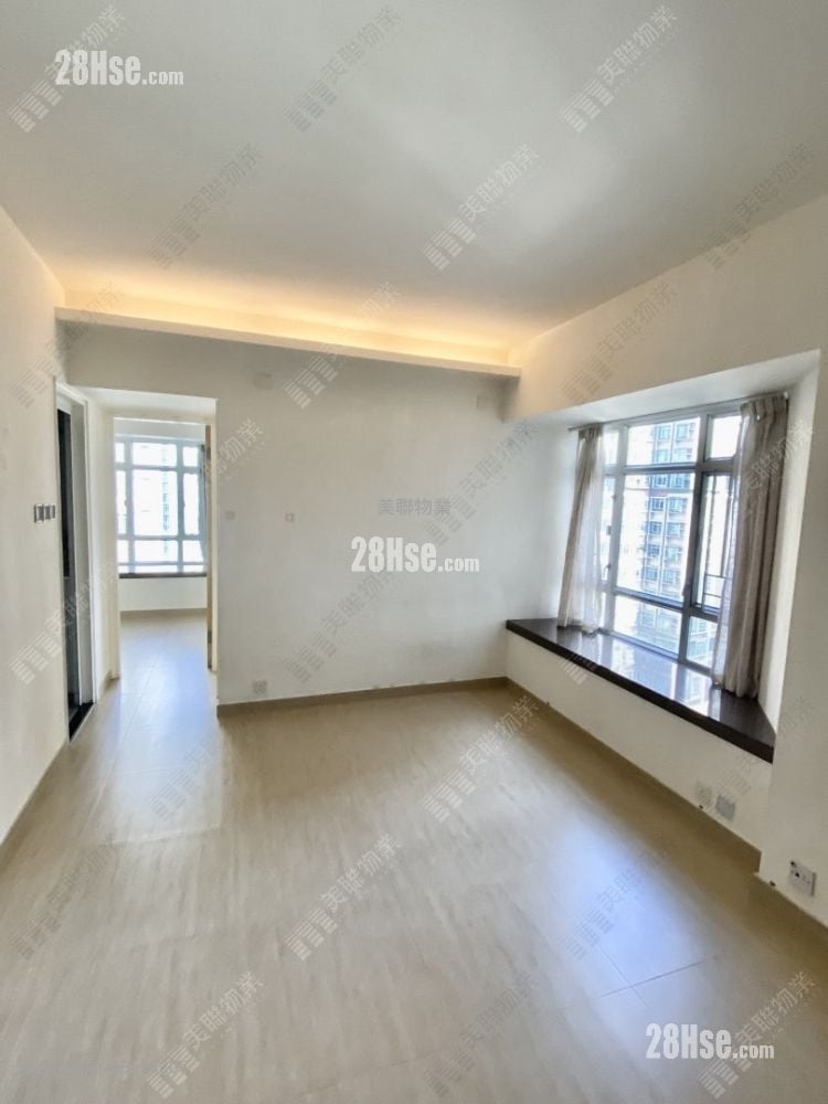 Flora Plaza Sell 2 Bedrooms 370 ft²
