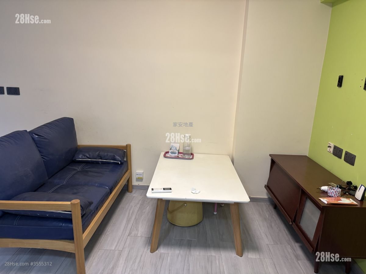 裕發大樓 售盤 2 房 , 1 浴室 302 平方呎 裕發大樓 售盤 2 房 , 1 浴室 302 平方呎