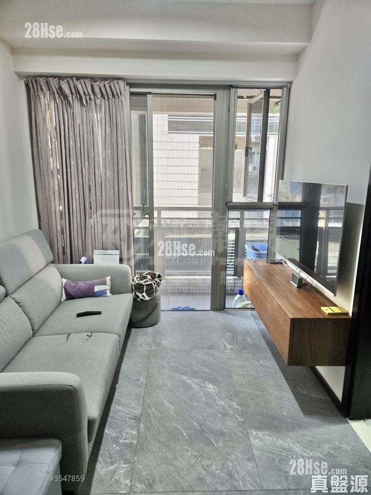 Splendid Place Sell 1 Bedroom , 1 Bathroom 445 ft²