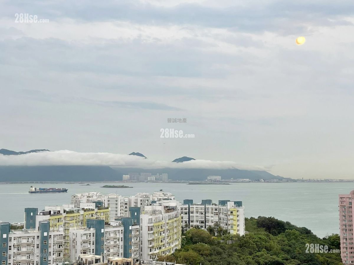 Oma By The Sea Rental 3 Bedrooms , 1 Bathroom 619 ft²