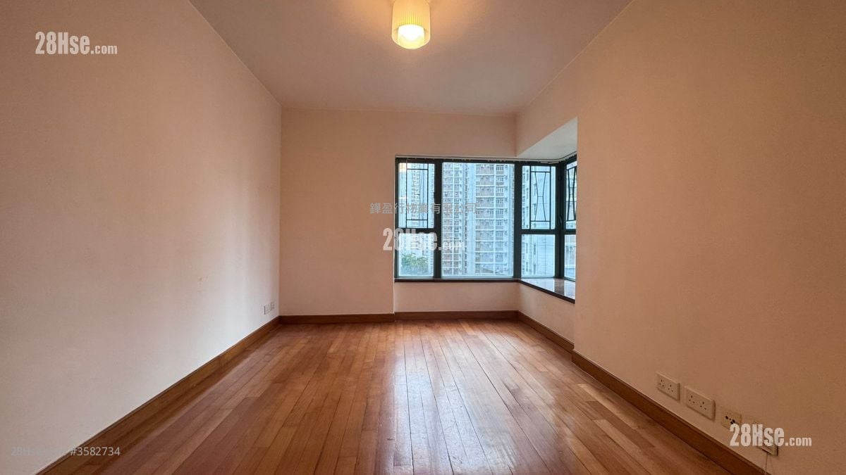 Bayview Park Rental 2 Bedrooms , 2 Bathrooms 624 ft²