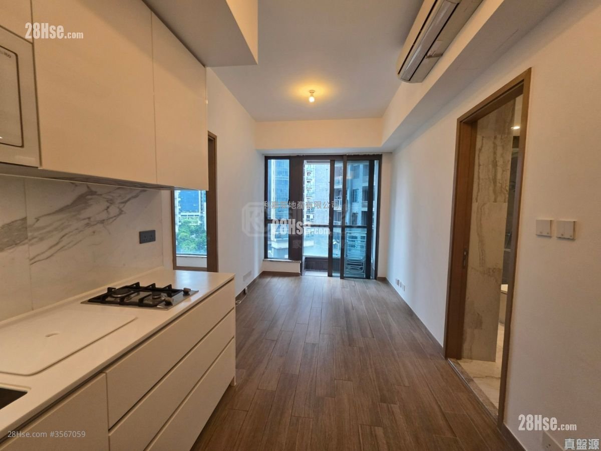 龍譽 售盤 1 房 , 1 浴室 358 平方呎 龍譽 售盤 1 房 , 1 浴室 358 平方呎