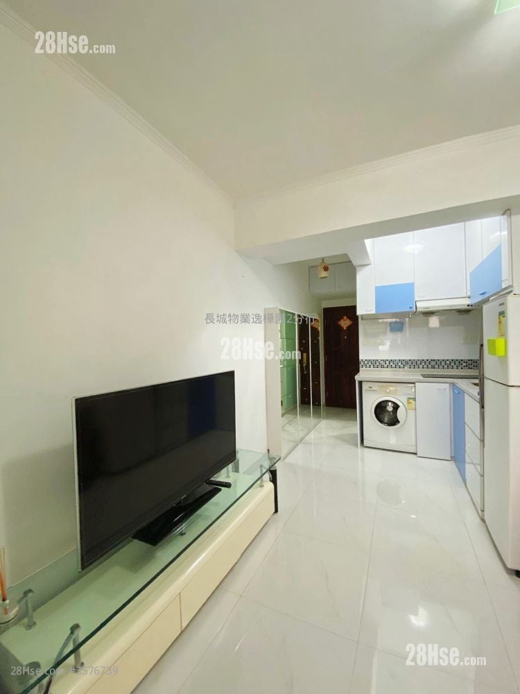 Chung Hing Mansion Rental 2 Bedrooms , 1 Bathroom 360 ft²