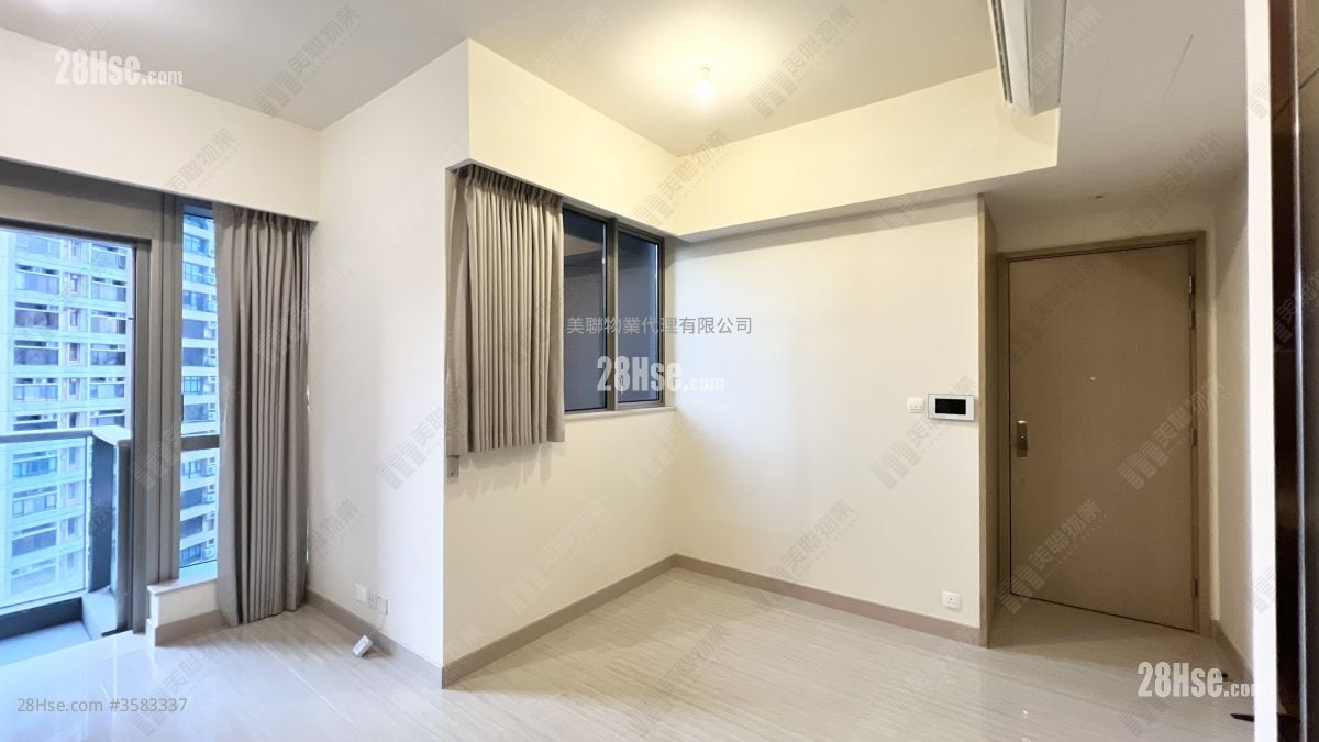 Babington Hill Rental 2 Bedrooms , 2 Bathrooms 562 ft²