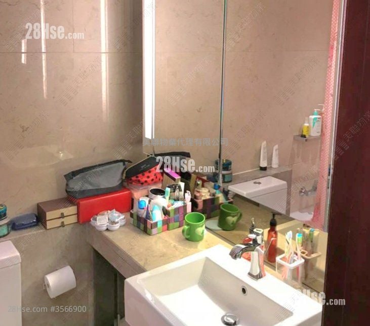 观月桦峯 售盘 3 房 , 2 浴室 695 平方尺 观月桦峯 售盘 3 房 , 2 浴室 695 平方尺