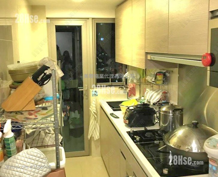 观月桦峯 售盘 3 房 , 2 浴室 695 平方尺 观月桦峯 售盘 3 房 , 2 浴室 695 平方尺