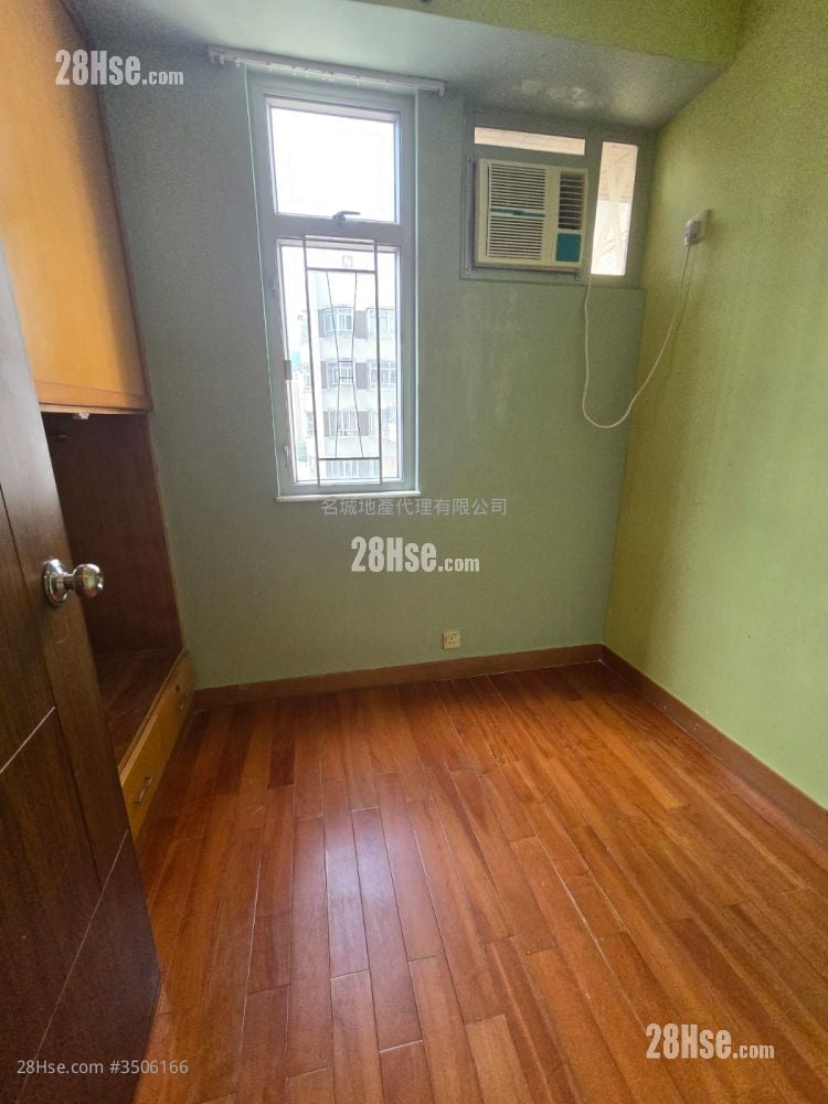 富嘉花園 售盤 3 房 , 1 浴室 587 平方呎 富嘉花園 售盤 3 房 , 1 浴室 587 平方呎