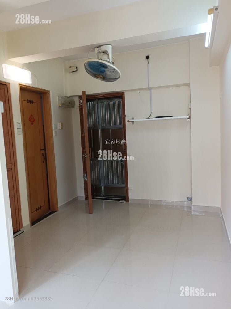 Wing Ngai Mansion Sell Studio , 1 Bathroom 246 ft²