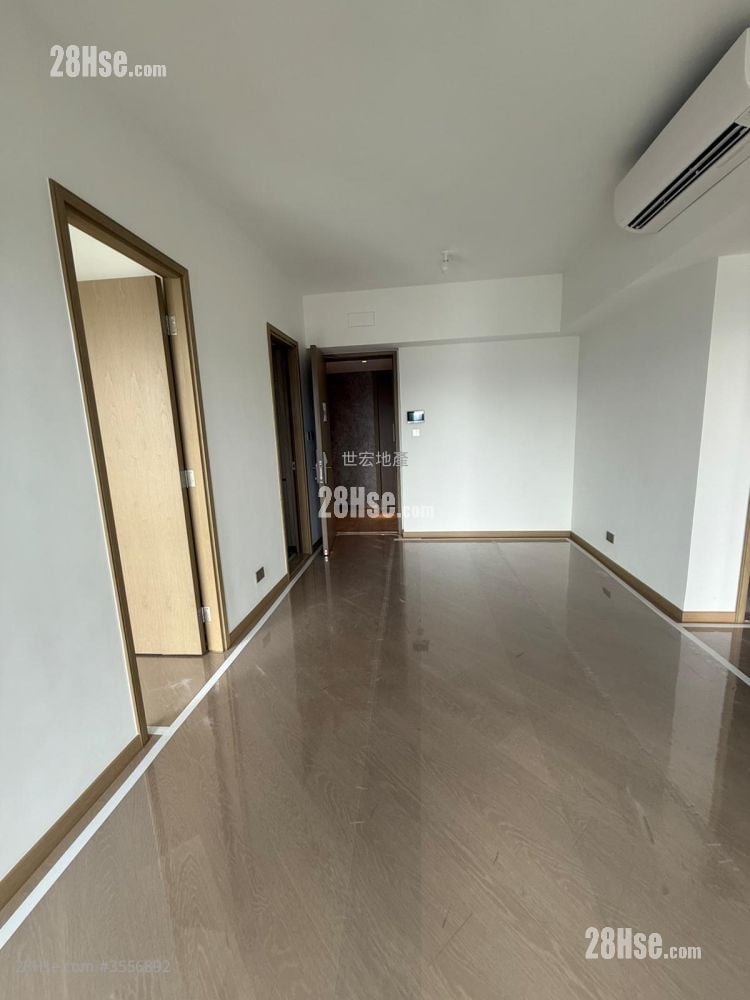 Uptown East Sell 3 Bedrooms , 3 Bathrooms 732 ft² Uptown East Sell 3 Bedrooms , 3 Bathrooms 732 ft²