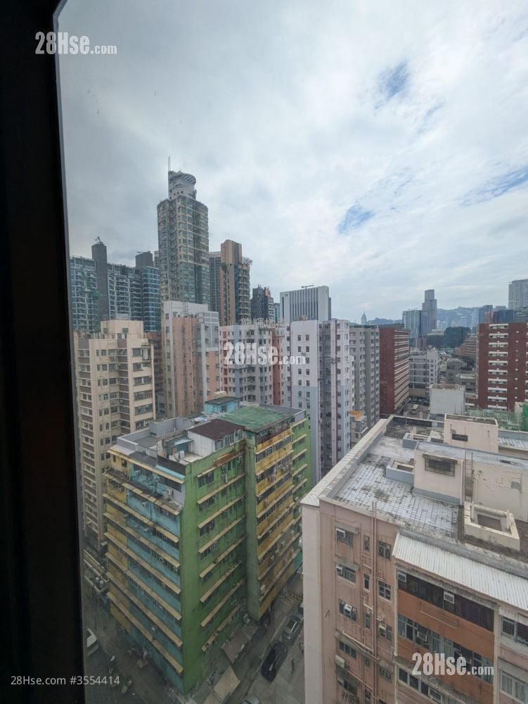 Kui Ga Court Rental 2 Bedrooms , 1 Bathroom 337 ft²