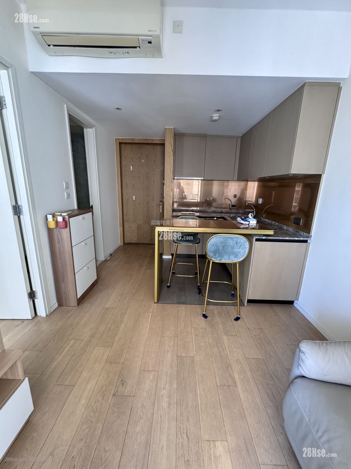 Homantin Hillside Rental 1 Bedroom , 1 Bathroom 347 ft²