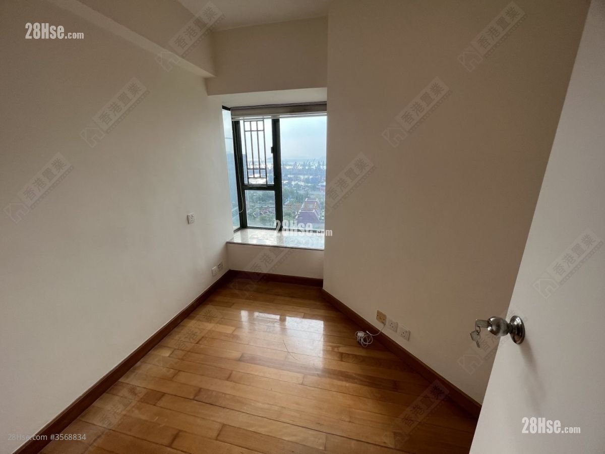 Park Avenue Sell 3 Bedrooms , 2 Bathrooms 737 ft² Park Avenue Sell 3 Bedrooms , 2 Bathrooms 737 ft²