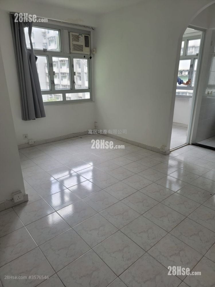 Hang Shun Building Sell 1 Bedroom , 1 Bathroom