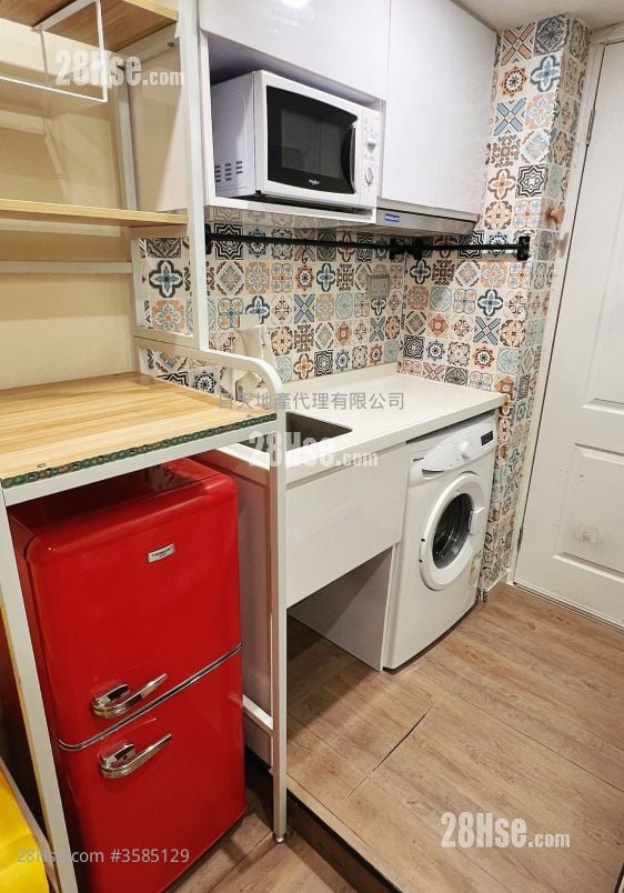 Yen Dack Building Rental 1 Bedroom , 1 Bathroom 180 ft²