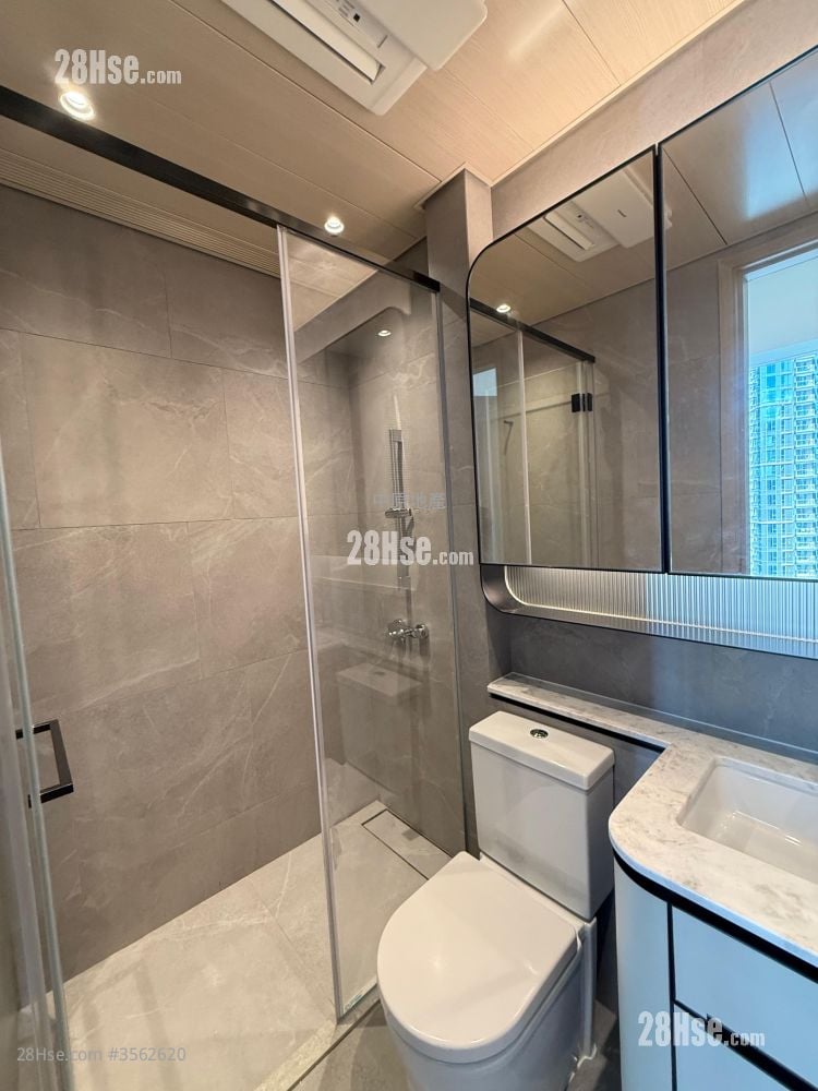 Seasons Place Sell 1 Bedroom 323 ft² Seasons Place Sell 1 Bedroom 323 ft²