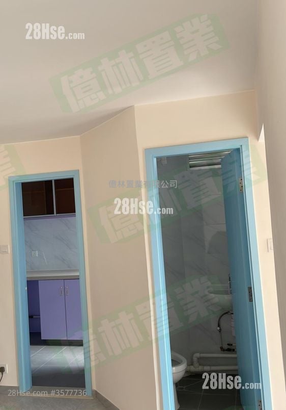Hong Ying Court Rental 2 Bedrooms , 1 Bathroom 443 ft²