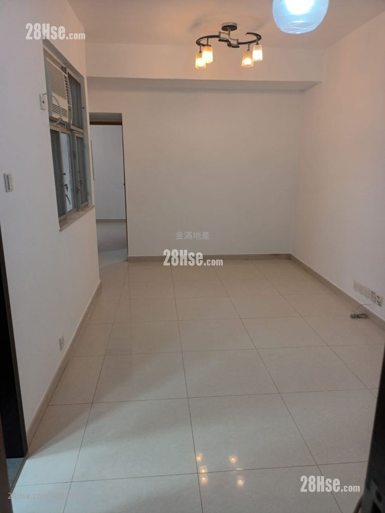 荃威花園 售盤 2 房 , 1 浴室 415 平方呎